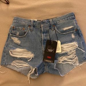 Levi’s 501 Cutoffs New
